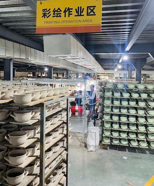 調(diào)查 關(guān)稅風(fēng)暴百日記 美線運(yùn)價(jià)飆升再跳水,中國外貿(mào)企業(yè) 危 中尋機(jī)